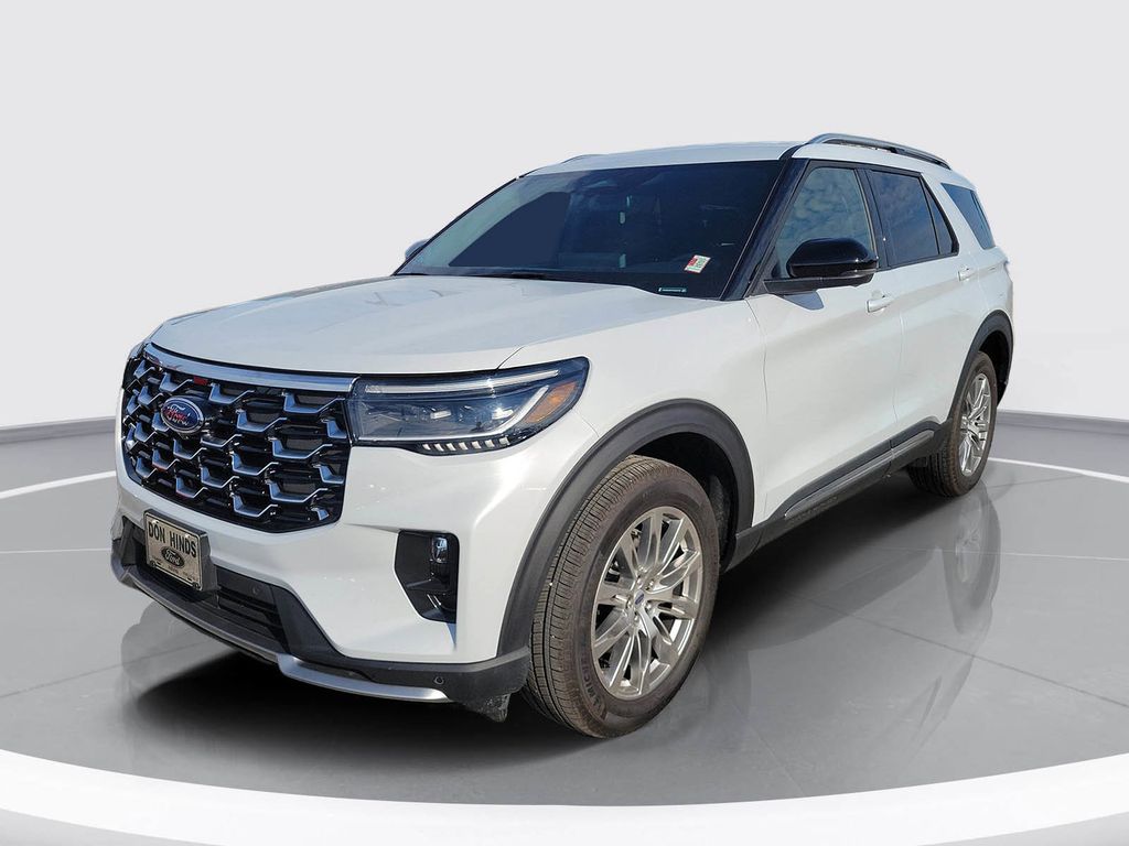 Used 2026 Ford Explorer - photo 2