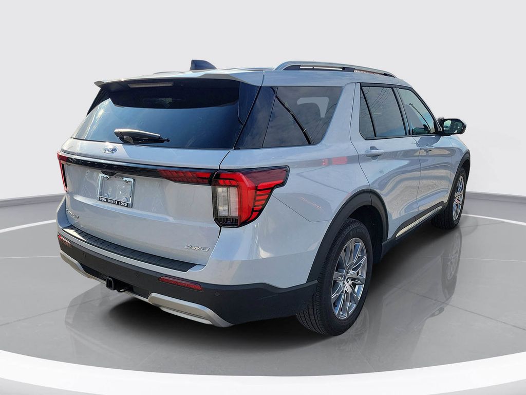 Used 2026 Ford Explorer - photo 6