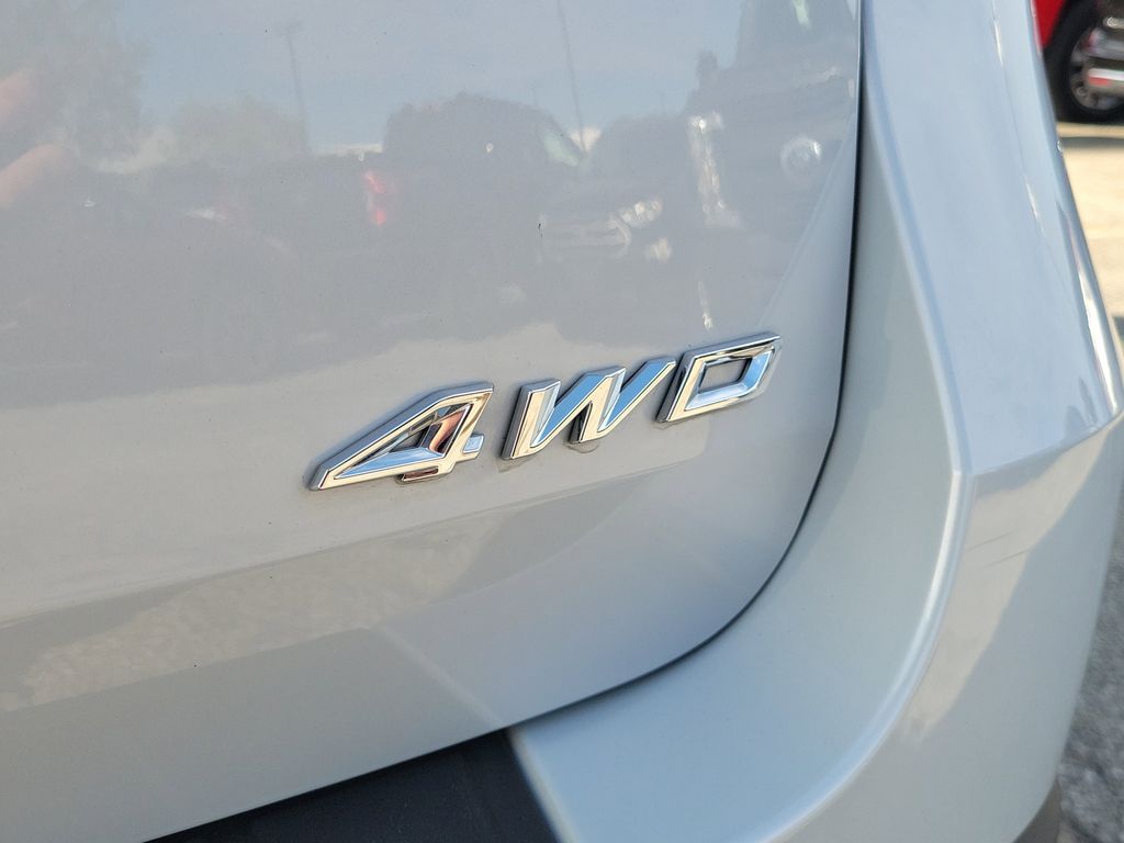 Used 2026 Ford Explorer - photo 9