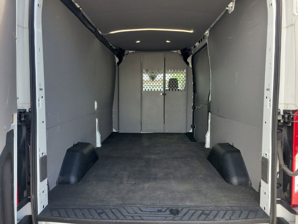 Used 2023 Ford Transit 150 - photo 9
