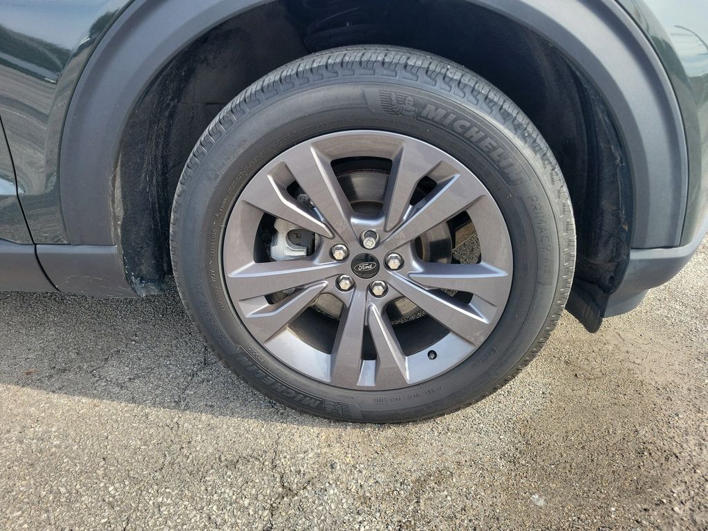 Used 2023 Ford Explorer - photo 7