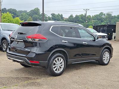 2017 Nissan Rogue 4x4 SUV for sale #T25476B - photo 2