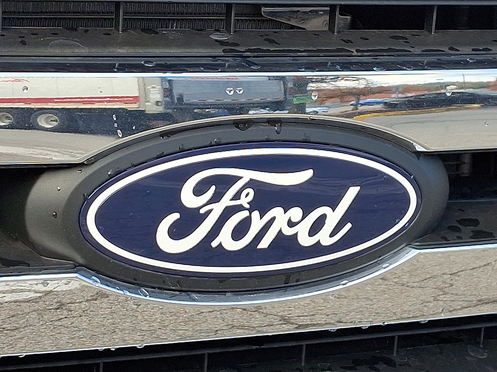 New 2026 Ford E-350 - photo 24