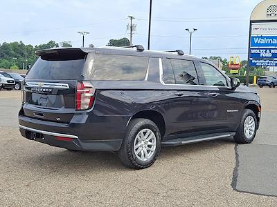 2022 Chevrolet Suburban 4x4 SUV for sale #Z6645A - photo 2