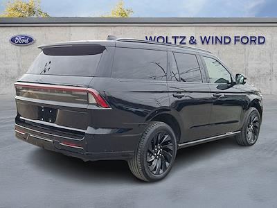 Used 2025 Lincoln Navigator - photo 1