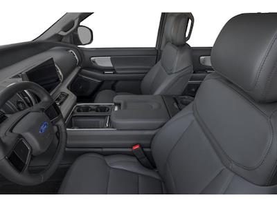 Used 2025 Ford Expedition - photo 1