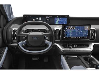 Used 2025 Ford Expedition - photo 1