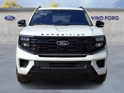 Used 2025 Ford Expedition - photo 1