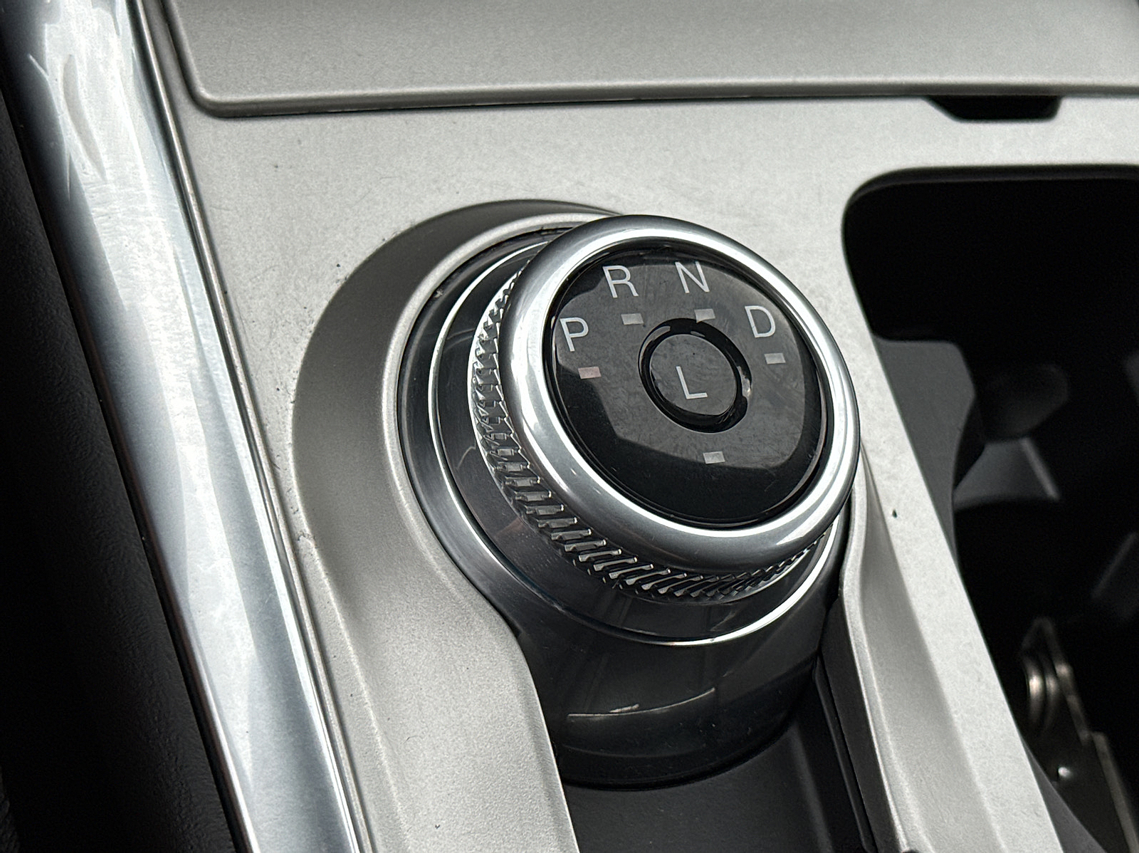 Used 2022 Ford Explorer - photo 22