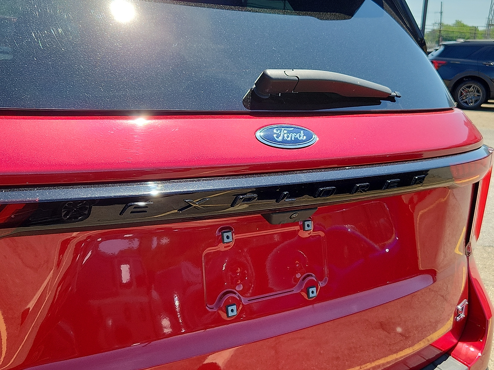 Used 2025 Ford Explorer - photo 17