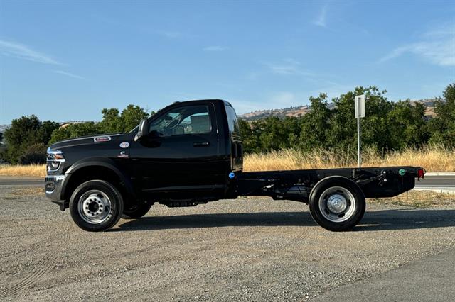 New 2025 Ram 5500 - photo 9