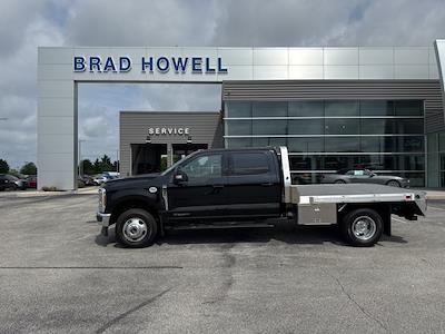 New 2025 Ford F-350 Lariat Crew Cab 4x4 9' M H EBY Aluminum Flatbed Truck with Gooseneck Hitch for sale #T48744 - photo 1