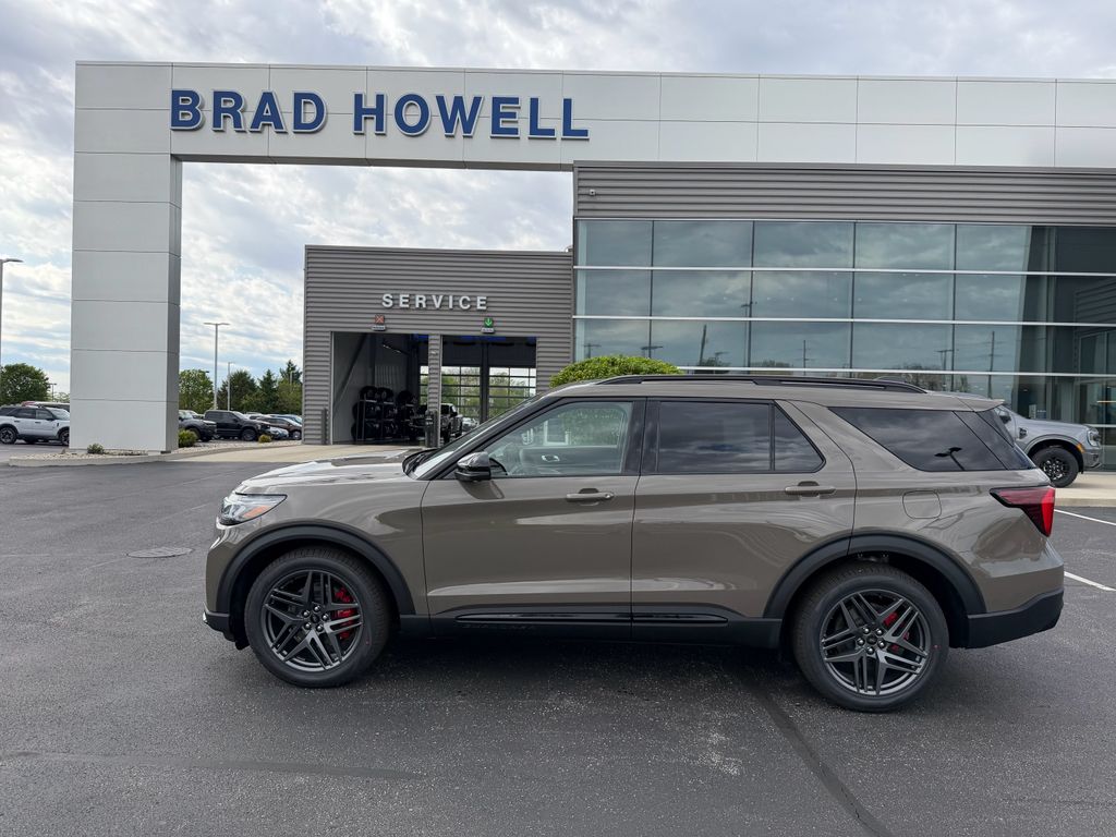 New 2026 Ford Explorer - photo 1