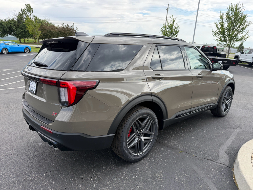New 2026 Ford Explorer - photo 8