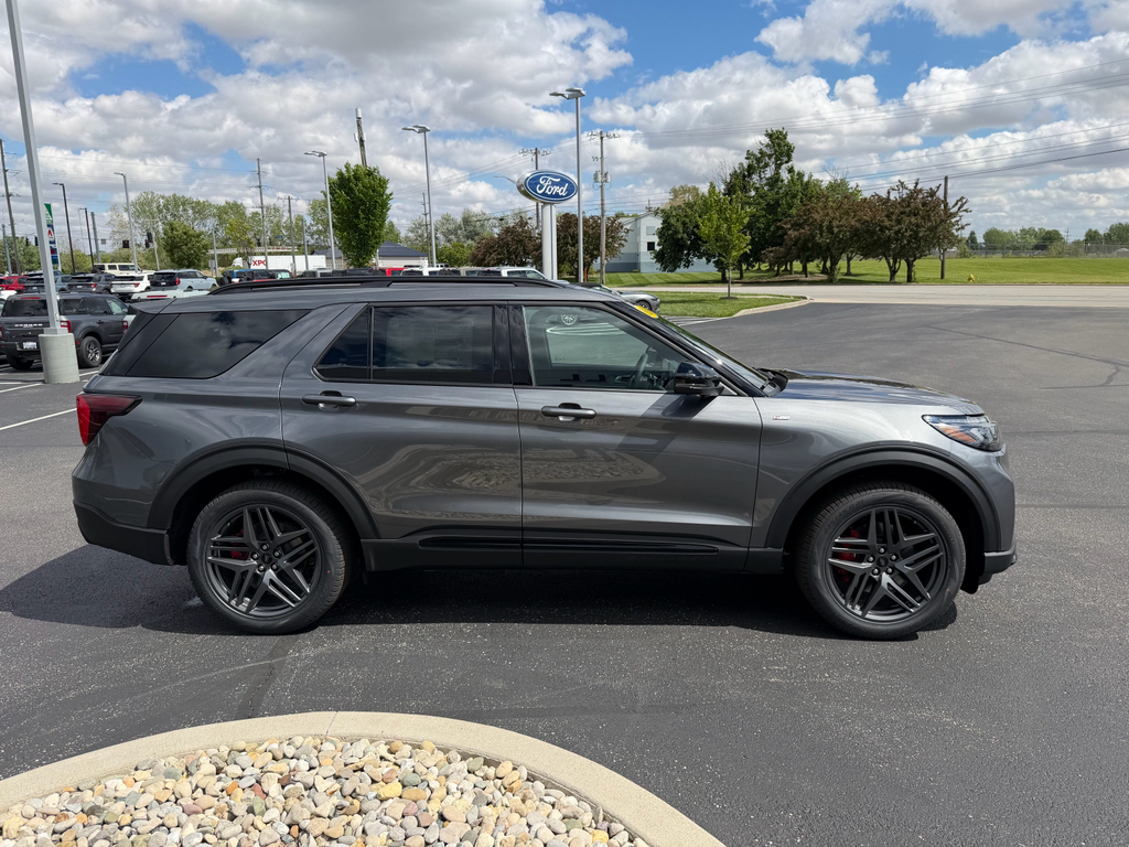 New 2026 Ford Explorer - photo 8