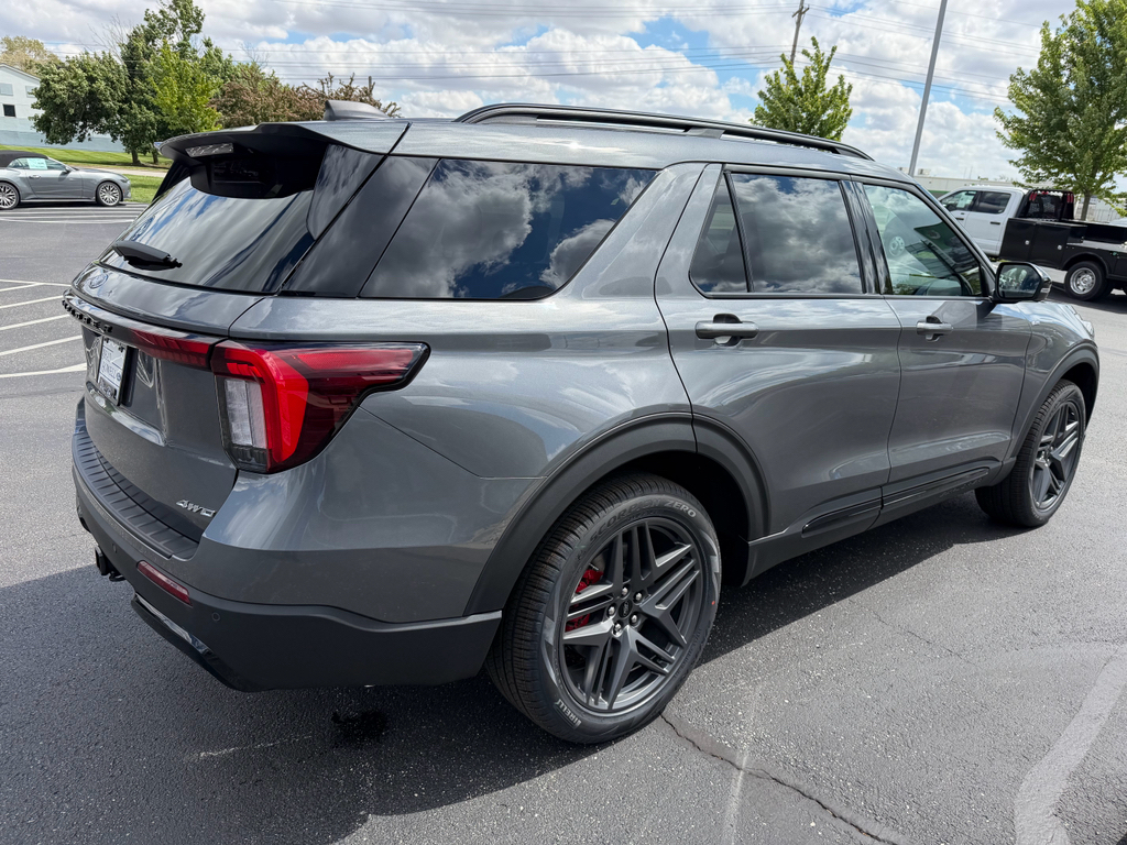 New 2026 Ford Explorer - photo 9