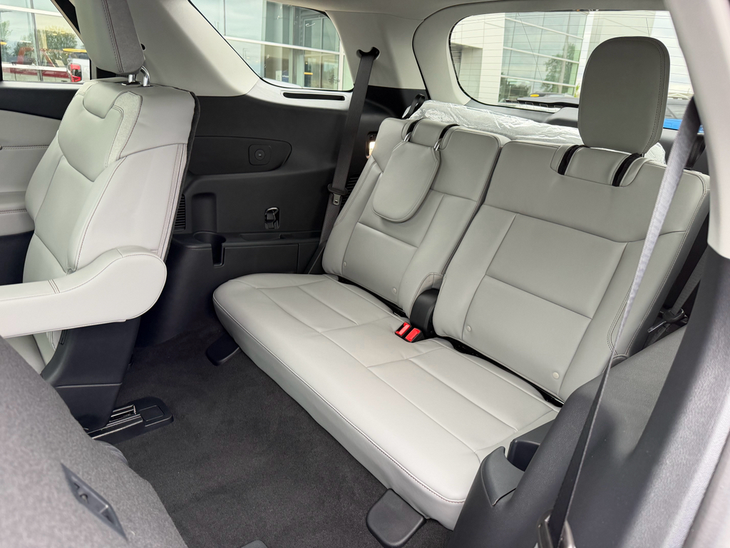 New 2026 Ford Explorer - photo 24