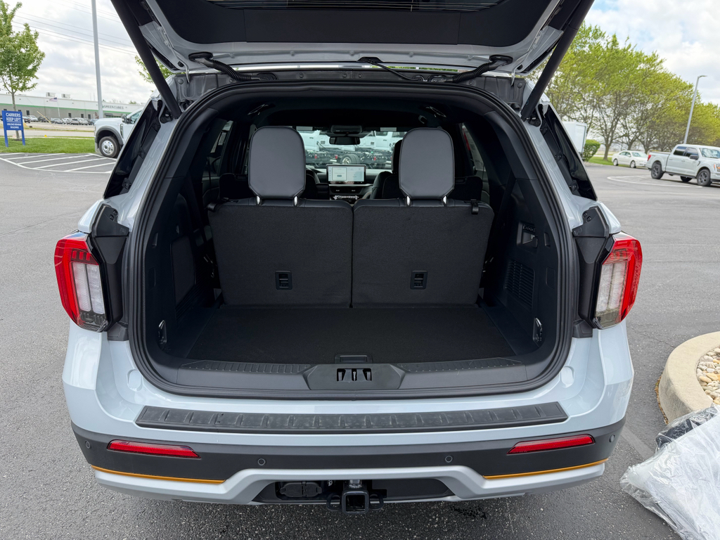 New 2026 Ford Explorer - photo 25