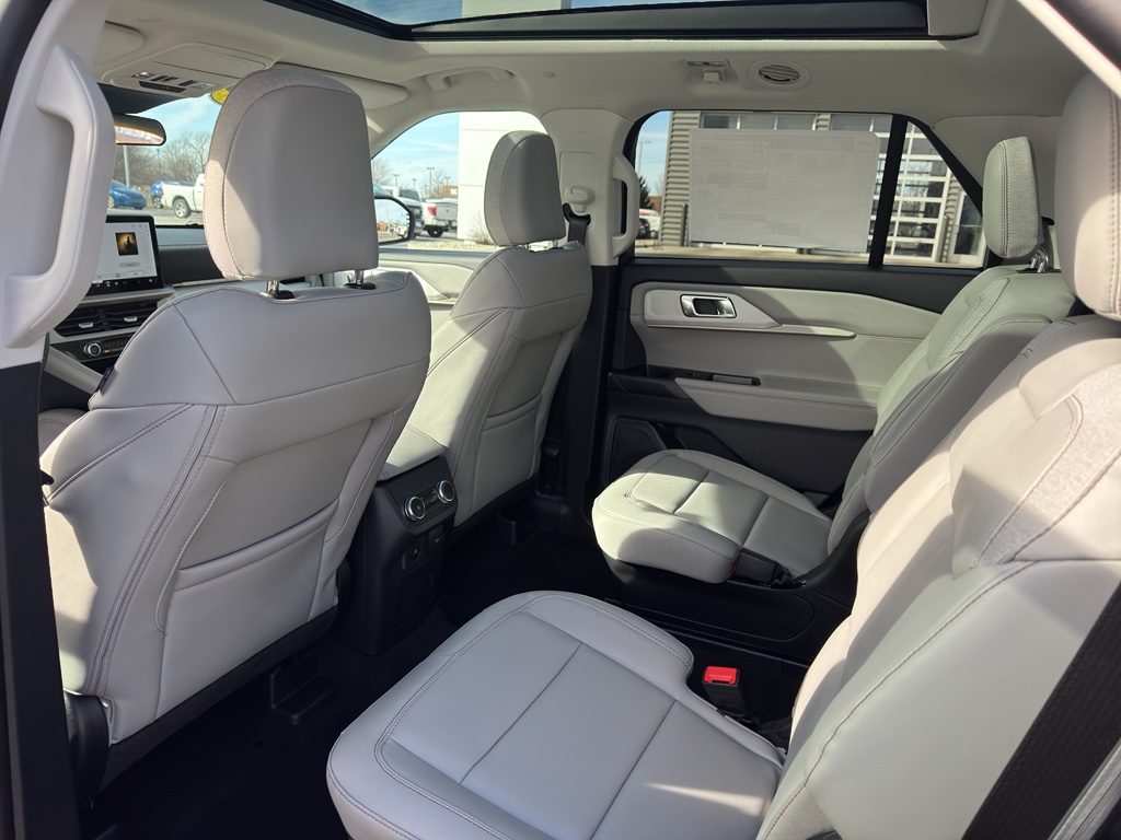 New 2026 Ford Explorer - photo 11