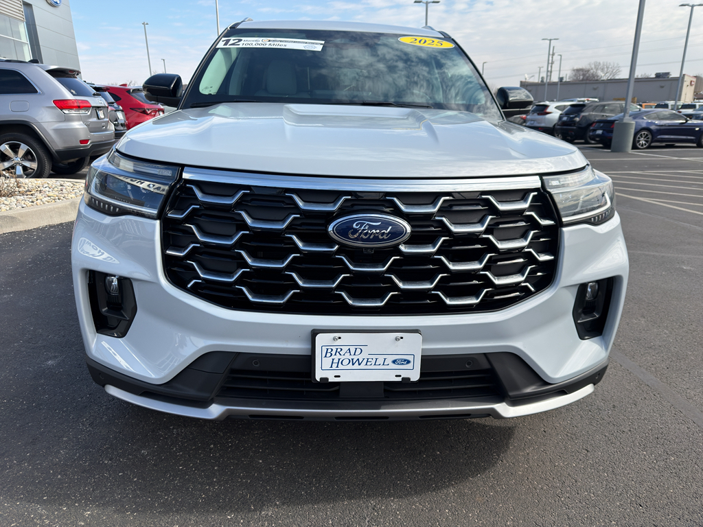 Used 2025 Ford Explorer - photo 7