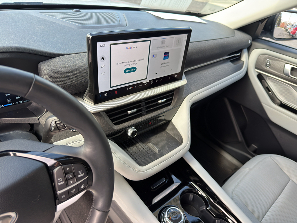 Used 2025 Ford Explorer - photo 11