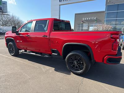 Used 2024 Chevrolet Silverado 2500 - photo 1