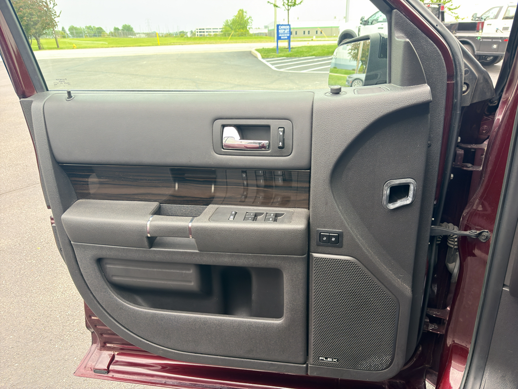 Used 2017 Ford Flex - photo 14