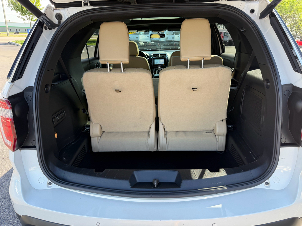 Used 2017 Ford Explorer - photo 22