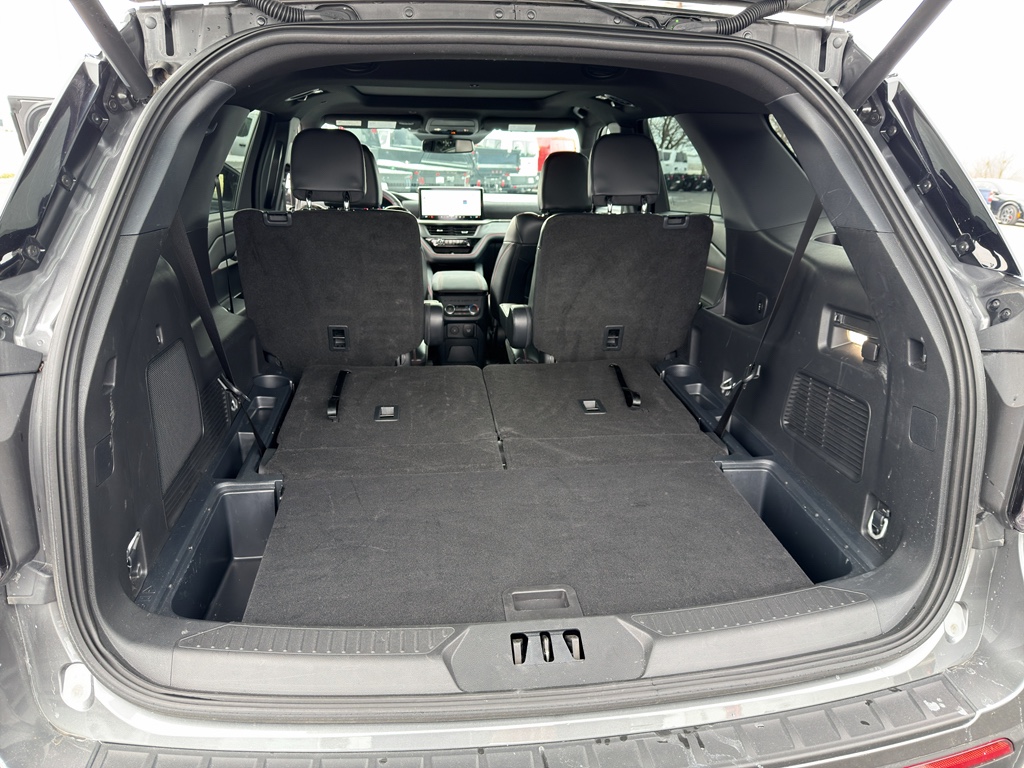 Used 2025 Ford Explorer - photo 21
