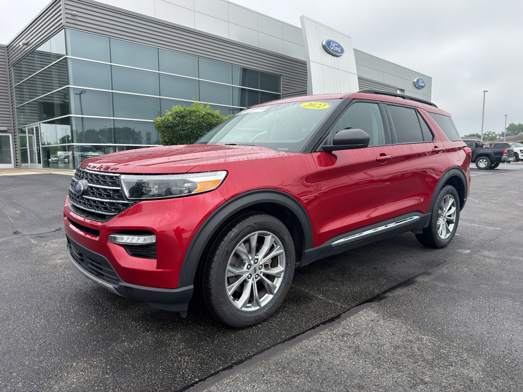 Used 2022 Ford Explorer - photo 2