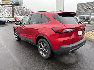 Used 2025 Ford Escape - photo 1