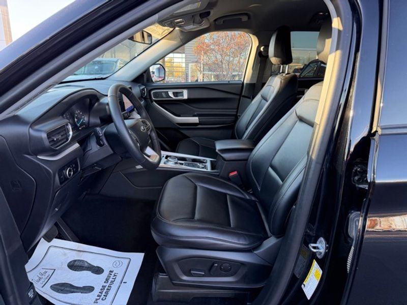 Used 2023 Ford Explorer - photo 21