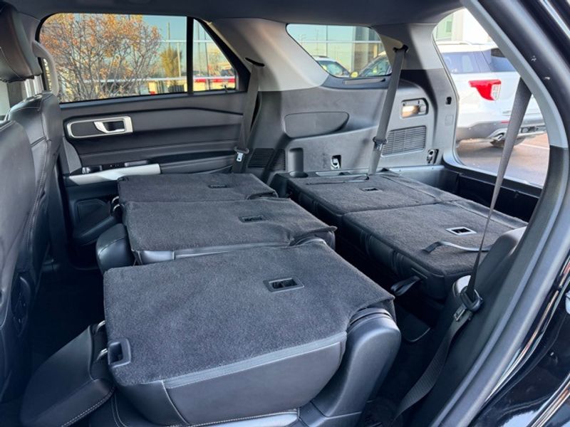 Used 2023 Ford Explorer - photo 27