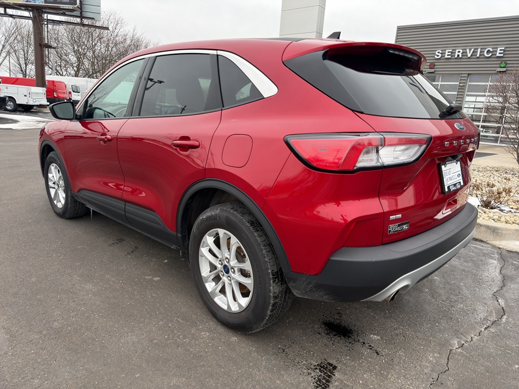 Used 2022 Ford Escape - photo 10