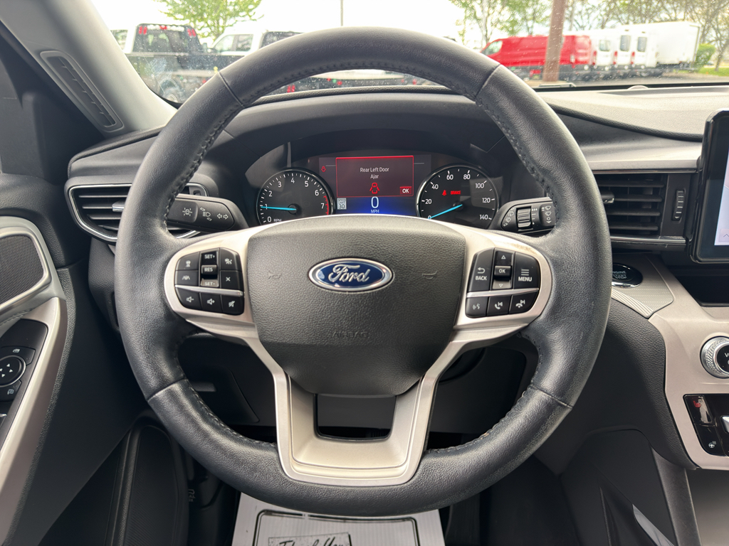 Used 2023 Ford Explorer - photo 13
