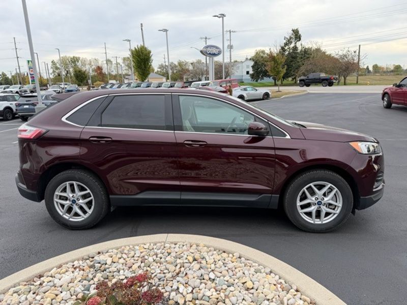 Used 2022 Ford Edge - photo 8