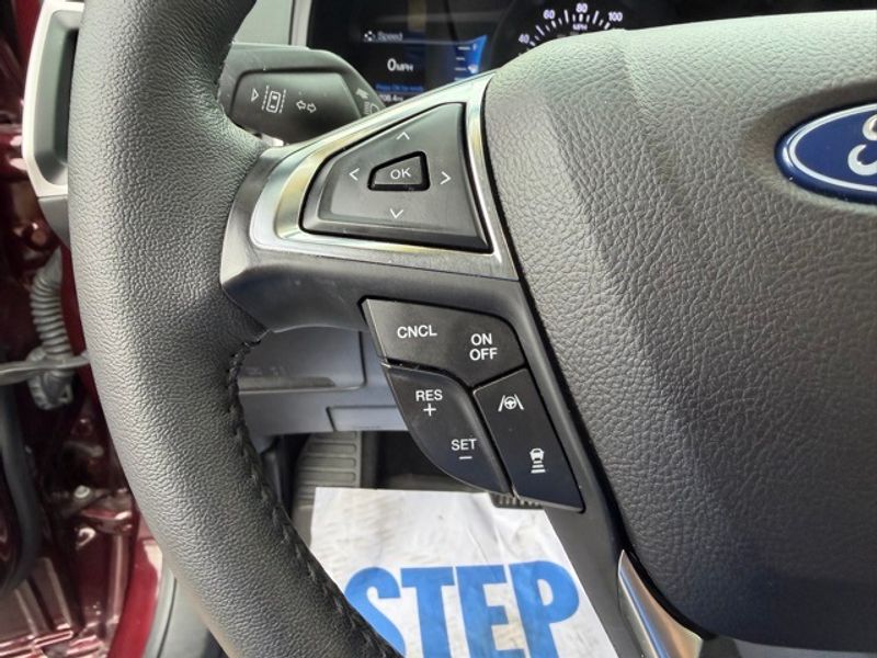 Used 2022 Ford Edge - photo 15