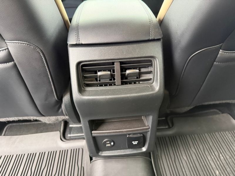 Used 2022 Ford Edge - photo 21