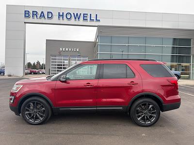 Used 2017 Ford Explorer - photo 1