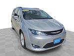 Used 2017 Chrysler Pacifica Touring L Minivan for sale #32167FB - photo 3