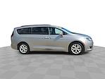 Used 2017 Chrysler Pacifica Touring L Minivan for sale #32167FB - photo 5