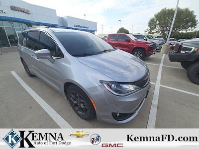 2020 Chrysler Pacifica FWD Minivan for sale #58351FB - photo 1