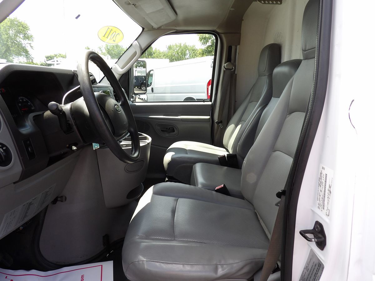 Used 2011 Ford E-450 - photo 21