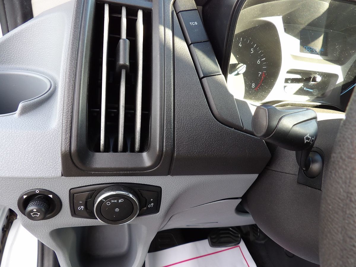 Used 2016 Ford Transit 350 - photo 28