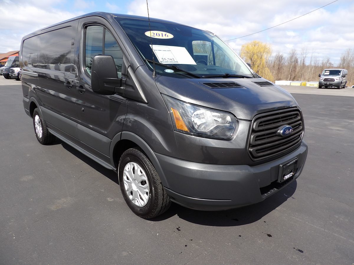 Used 2016 Ford Transit 150 - photo 12