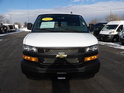 Used 2021 Chevrolet Express 2500 - photo 1