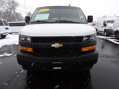 Used 2021 Chevrolet Express 2500 - photo 1