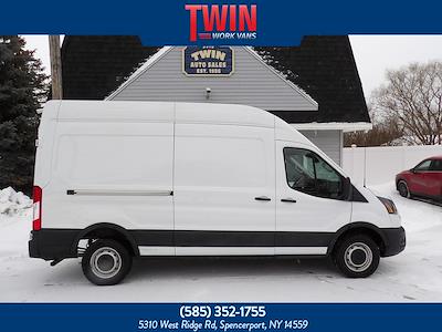 Used 2023 Ford Transit 250 - photo 1