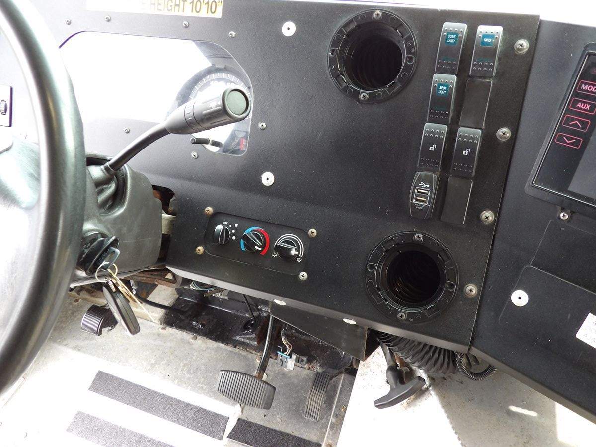 Used 2019 Ford E-450 - photo 30
