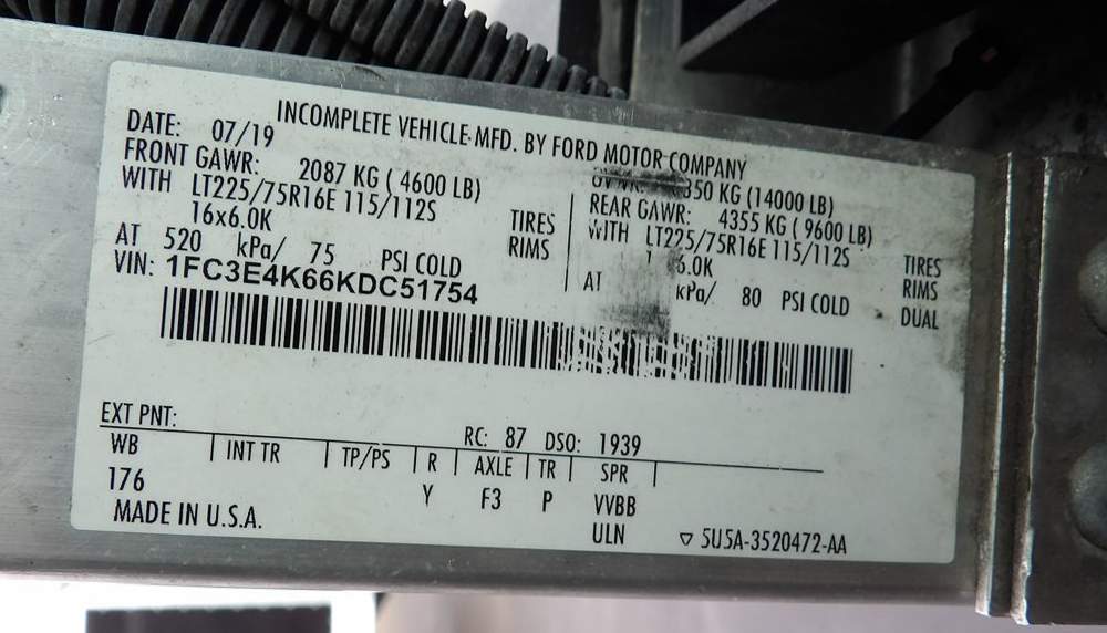 Used 2019 Ford E-450 - photo 37